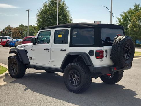 Used 2022 Jeep Wrangler Unlimited Rubicon w/ Xtreme Recon 35" Tire Package AWD/4WD image 5