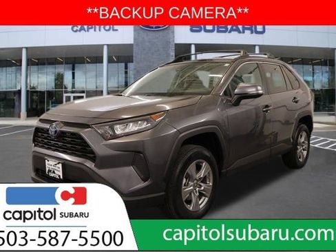 Used 2022 Toyota RAV4 LE AWD/4WD image 7