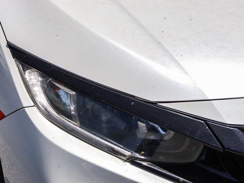 Used 2019 Honda Civic Sport image 6