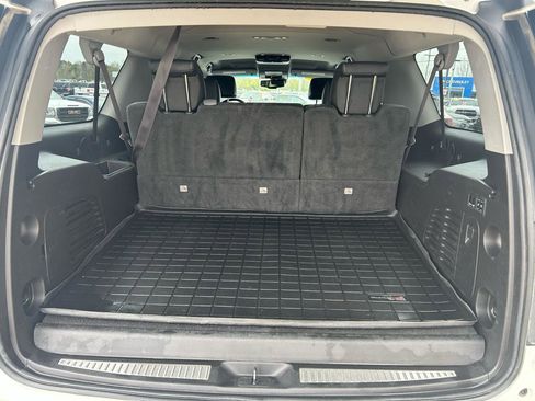Used 2015 GMC Yukon XL SLT AWD/4WD image 19