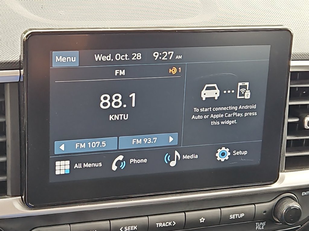 Used 2025 Hyundai Venue SEL FWD image 17