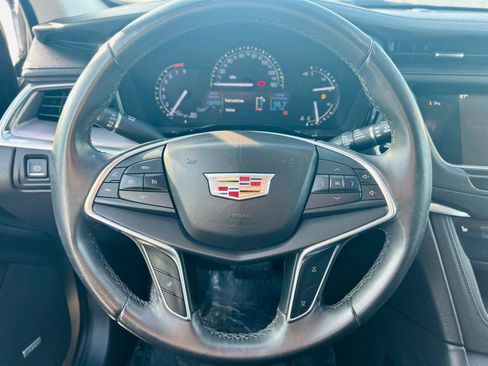 Used 2017 Cadillac XT5 Luxury image 24