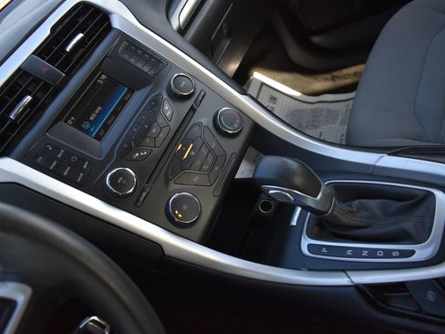 Used 2015 Ford Fusion S image 22