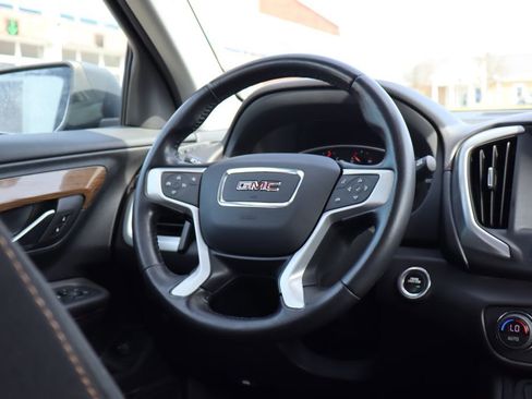 Used 2020 GMC Terrain SLE w/ Driver Convenience Package AWD/4WD image 43