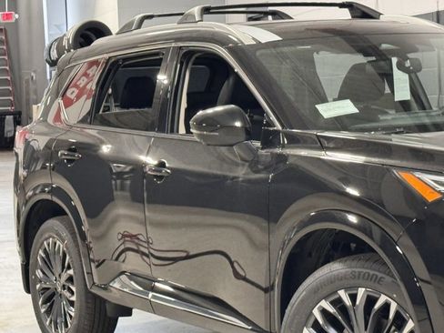 New 2026 Nissan Rogue Platinum w/ Platinum Premium Package image 4