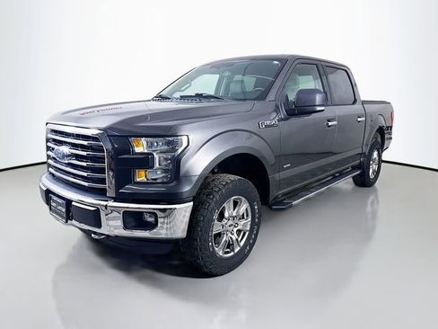 Used 2015 Ford F150 XLT w/ Equipment Group 301A Mid image 3