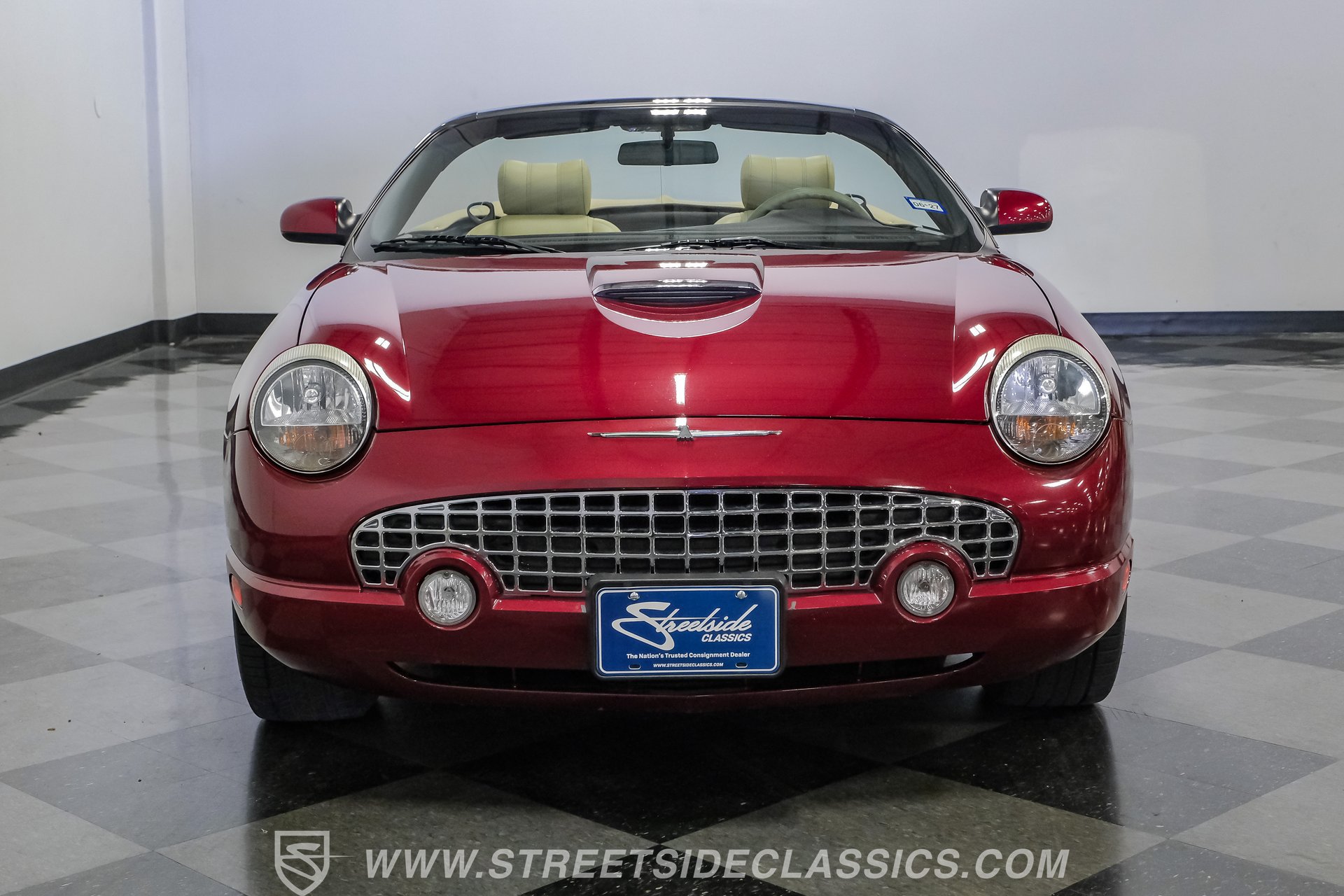 Used 2004 Ford Thunderbird RWD image 17