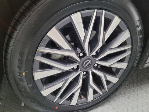 Used 2023 Nissan Altima 2.5 SV image 31