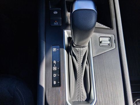 New 2026 Nissan Kicks SV w/ SV Premium Package FWD image 19