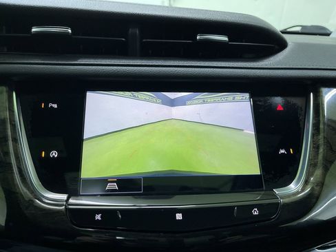 Used 2021 Cadillac XT6 Premium Luxury image 23