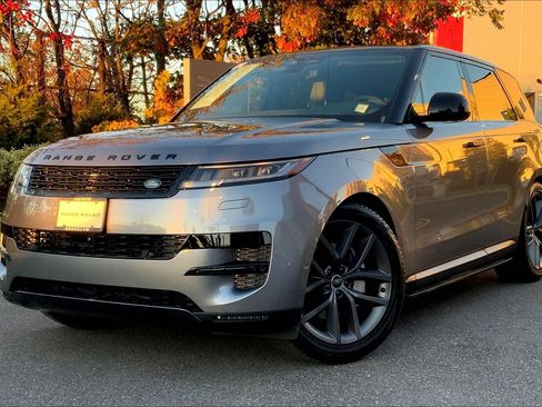 Used 2024 Land Rover Range Rover Sport SE image 1