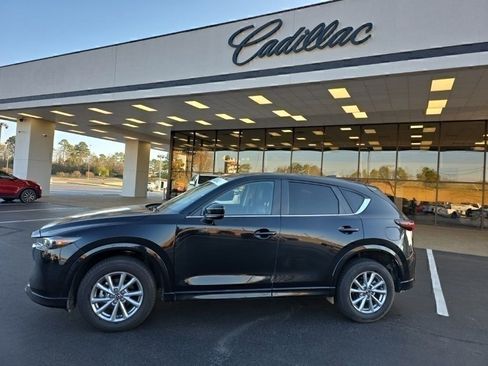 Used 2025 MAZDA CX-5 AWD 2.5 S w/ Preferred Package image 2