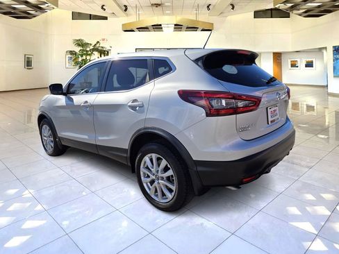Certified 2021 Nissan Rogue Sport S image 5