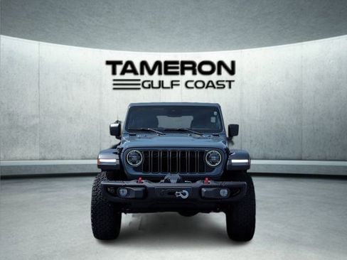 Used 2024 Jeep Wrangler Unlimited Rubicon w/ XTREMEE 35" Tire Package AWD/4WD image 9