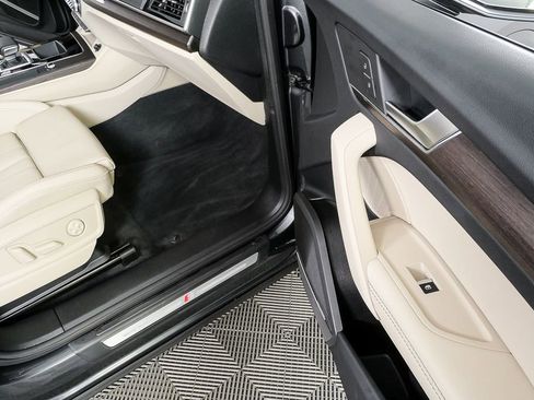 Used 2025 Audi Q5 2.0T Premium Plus image 25