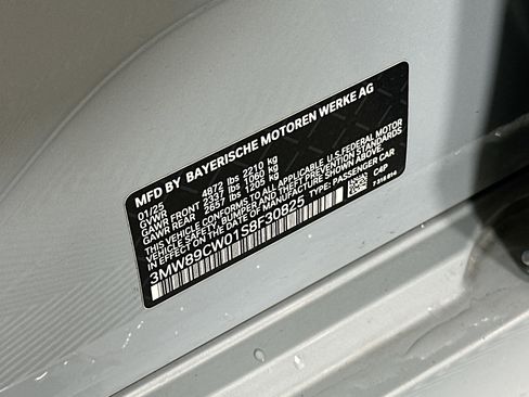 Used 2025 BMW 330i xDrive Sedan image 12