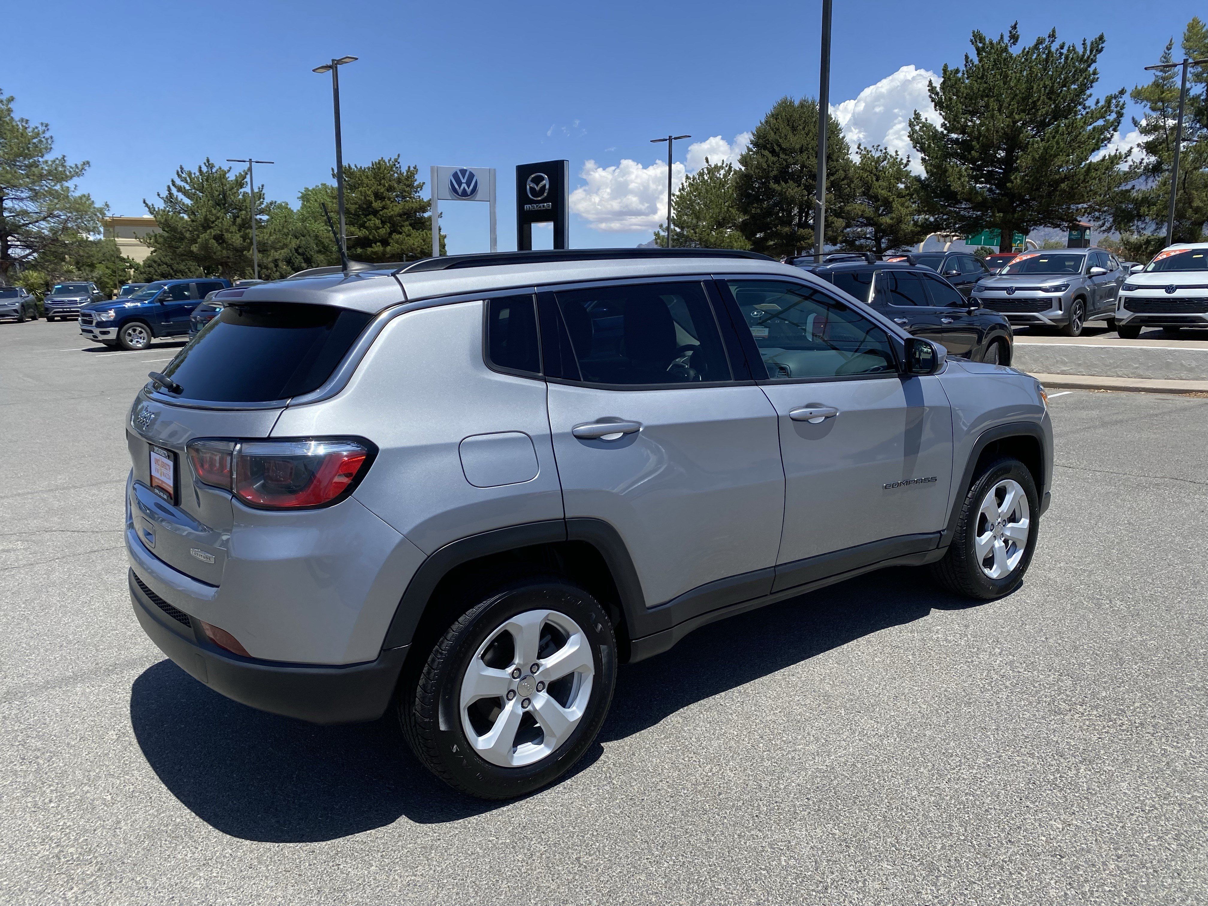 Used 2021 Jeep Compass Latitude w/ Convenience Group AWD/4WD image 53