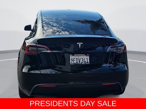 Used 2023 Tesla Model Y Long Range image 4