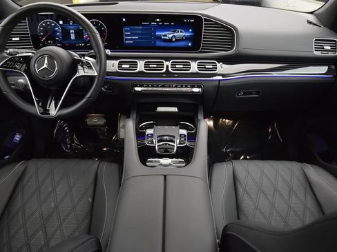 Certified 2024 Mercedes-Benz Maybach GLS 600 4MATIC image 20