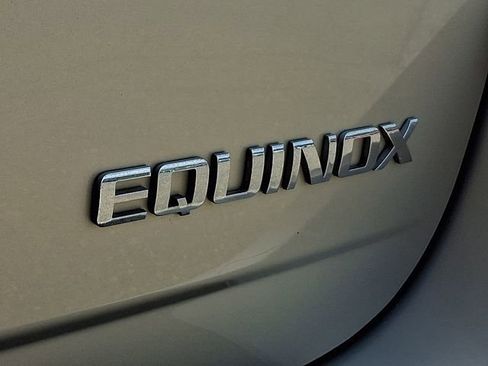 Used 2012 Chevrolet Equinox LS FWD image 32