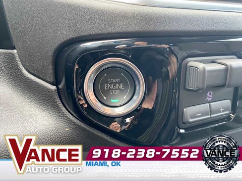 Used 2025 Chevrolet Silverado 1500 LT w/ All Star Edition Plus AWD/4WD image 31