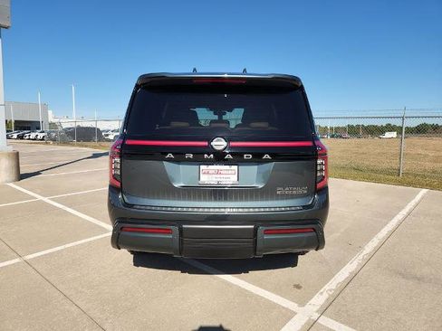 Certified 2025 Nissan Armada Platinum Reserve image 6