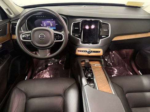 Used 2024 Volvo XC90 T8 Plus AWD/4WD image 11