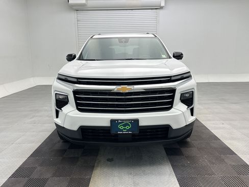 Used 2026 Chevrolet Traverse LT w/ Driver Confidence Package AWD/4WD image 6