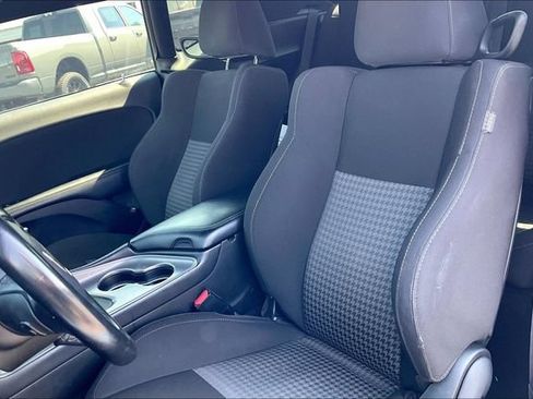 Used 2023 Dodge Challenger GT RWD image 27