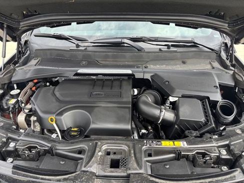 Used 2025 Land Rover Discovery Sport Dynamic SE AWD/4WD image 19