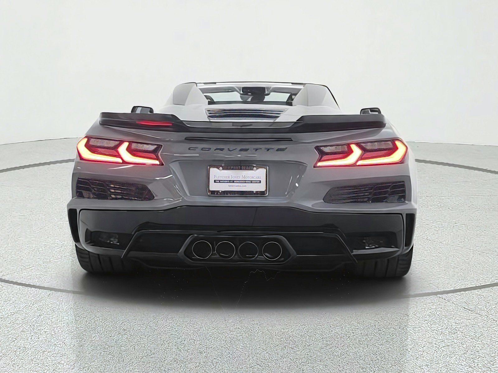 Used 2025 Chevrolet Corvette Z06 RWD image 6