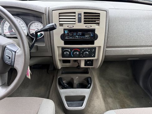Used 2005 Dodge Dakota SLT w/ Trailer Tow Group image 19