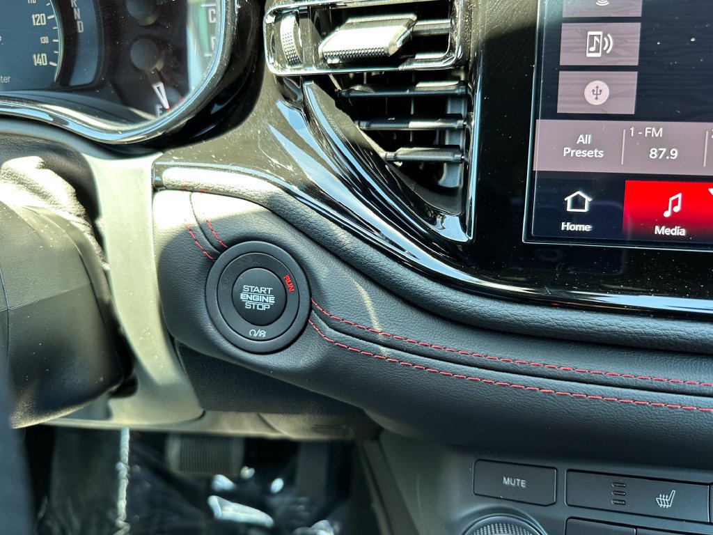 New 2026 Dodge Durango GT w/ Blacktop Package AWD/4WD image 30