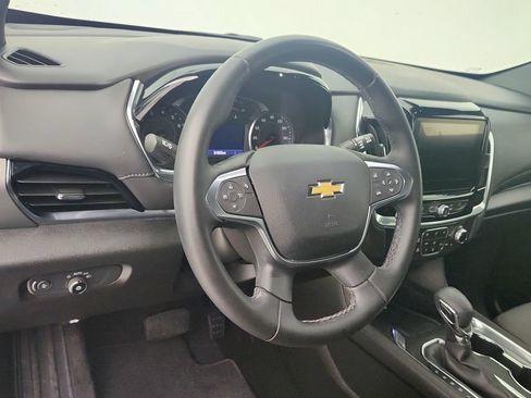 Certified 2023 Chevrolet Traverse LT FWD image 14