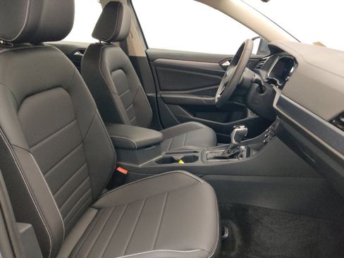 Used 2023 Volkswagen Jetta SE FWD image 21