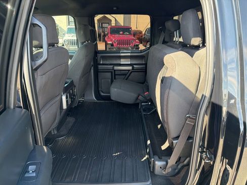 Used 2018 Ford F150 XLT w/ Equipment Group 302A Luxury image 22