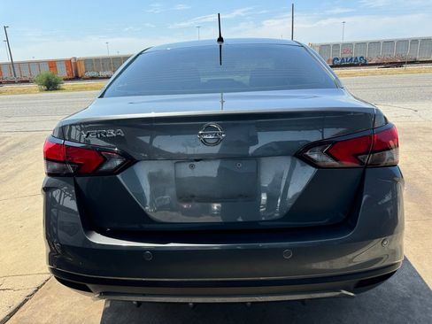 Used 2020 Nissan Versa S image 20