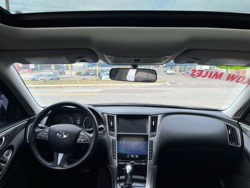 Used 2015 INFINITI Q50 w/ Moonroof Package image 11