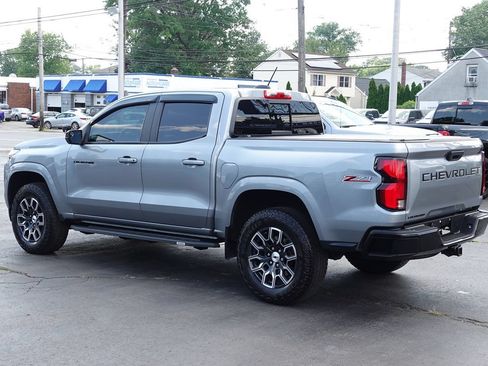 Used 2023 Chevrolet Colorado Z71 w/ Z71 Convenience Package 2 AWD/4WD image 2