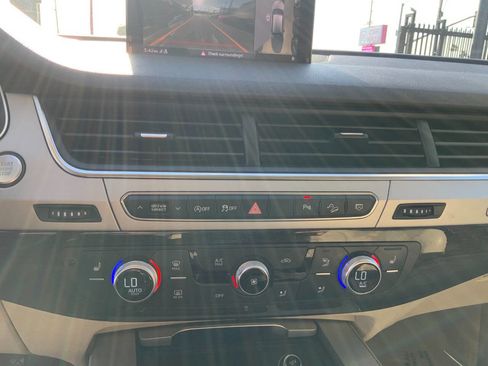 Used 2019 Audi Q7 2.0T Premium AWD/4WD image 33