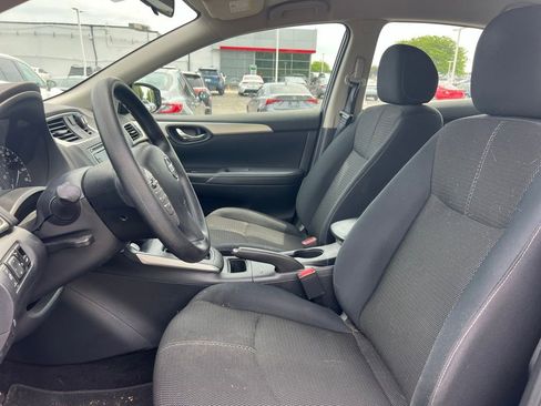 Used 2017 Nissan Sentra S FWD image 2