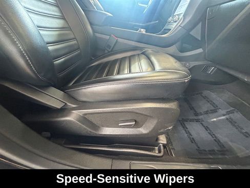 Used 2023 Ford Edge SEL image 24