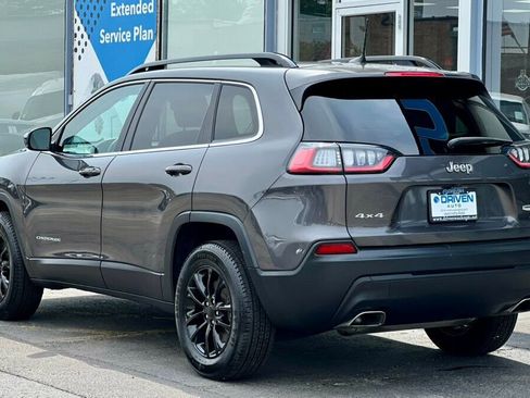 Used 2022 Jeep Cherokee Latitude Lux image 4