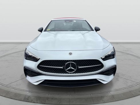 Used 2024 Mercedes-Benz CLE 450 4MATIC Cabriolet image 8