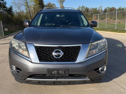 Used 2015 Nissan Pathfinder SL w/ SL Premium Package image 8