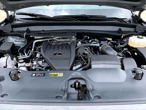 New 2026 Lexus TX 500h AWD image 16