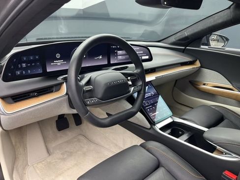 Used 2024 Lucid Air Touring AWD/4WD image 8