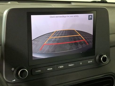 Used 2023 Hyundai Kona SEL w/ Cargo Package AWD/4WD image 4