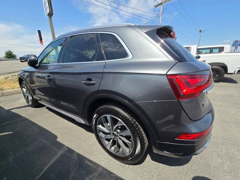 Used 2022 Audi Q5 2.0T Premium Plus image 12
