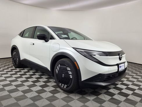 New 2026 Nissan Leaf S+ w/ Floor Mat Package (S+) image 6